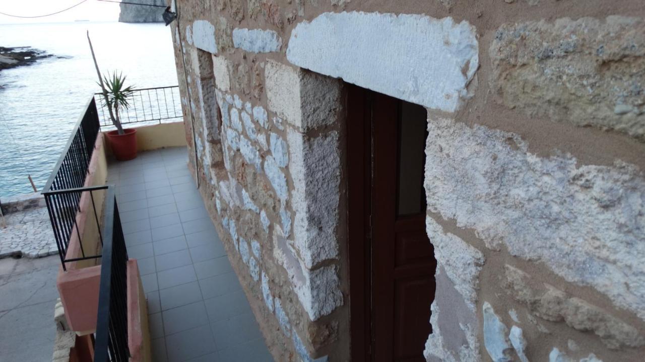 ירולימין Akrotainaritis Rooms מראה חיצוני תמונה